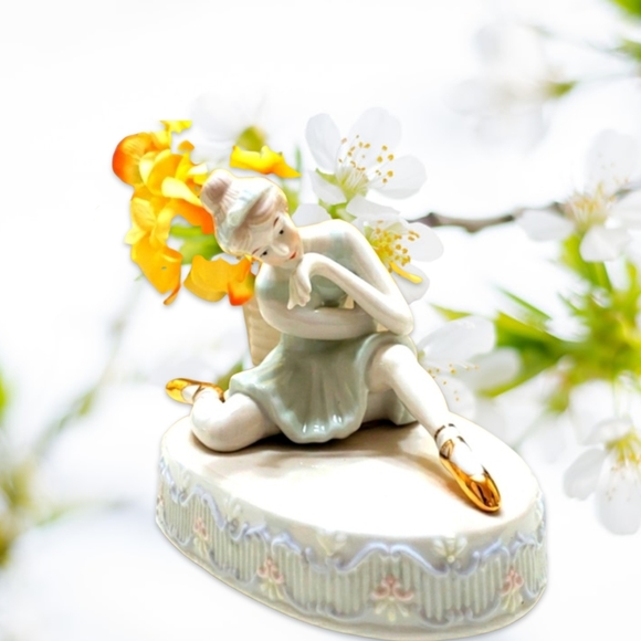 Collectible Porcelain Light Green, Gold, Ballerina, Music Box - Picture 1 of 11